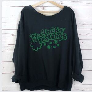 ✨NEW☘️ Thick thighs Lucky Vibes St Patrick’s Day slouchy sweatshirt